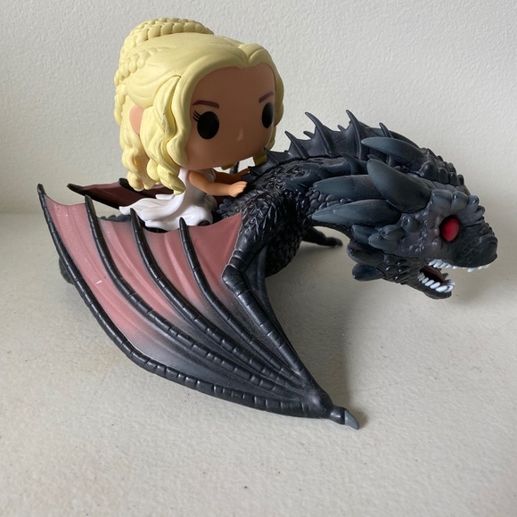 2016 Funko POP! Rides Game of Thrones Daenerys & Drogon Vinyl Figures Dragon - Picture 1 of 16